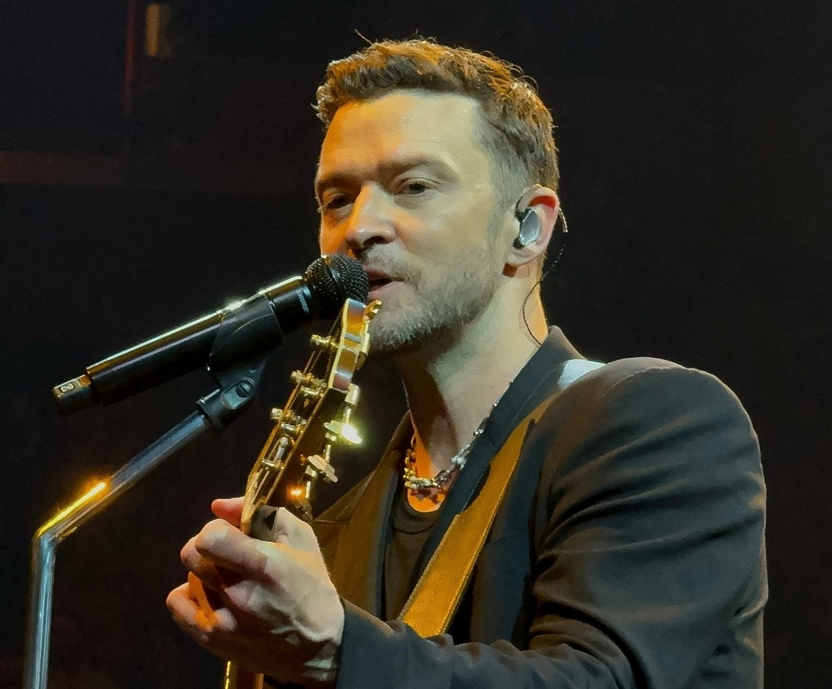 ces fans de Justin Timberlake tombent de haut et veulent qu'il rende l'argent