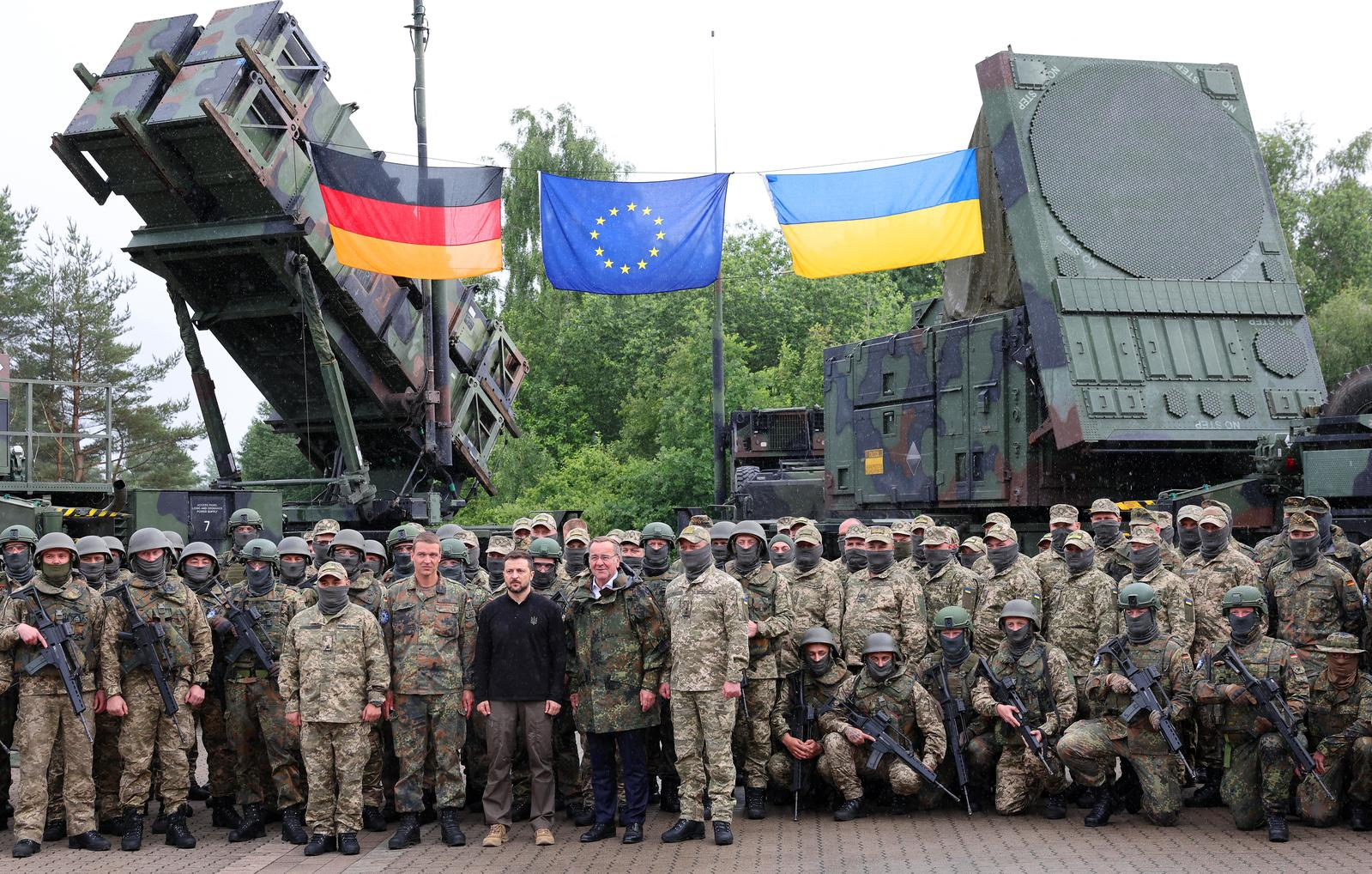 Guerre en Ukraine : Berlin annonce la livraison de deux batteries antimissiles Patriot à Kiev - 01/08/2025 à 13:01