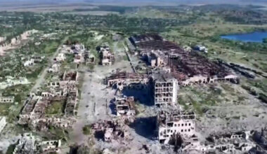 Ukraine: Zelensky appelle à un "changement de régime" en Russie après des bombardements meurtriers sur Kiev - 31/07/2025 à 23:28