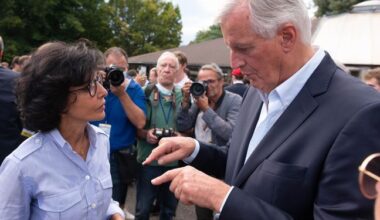 Barnier exhorte Dati à choisir l’union et non la guerre des chefs