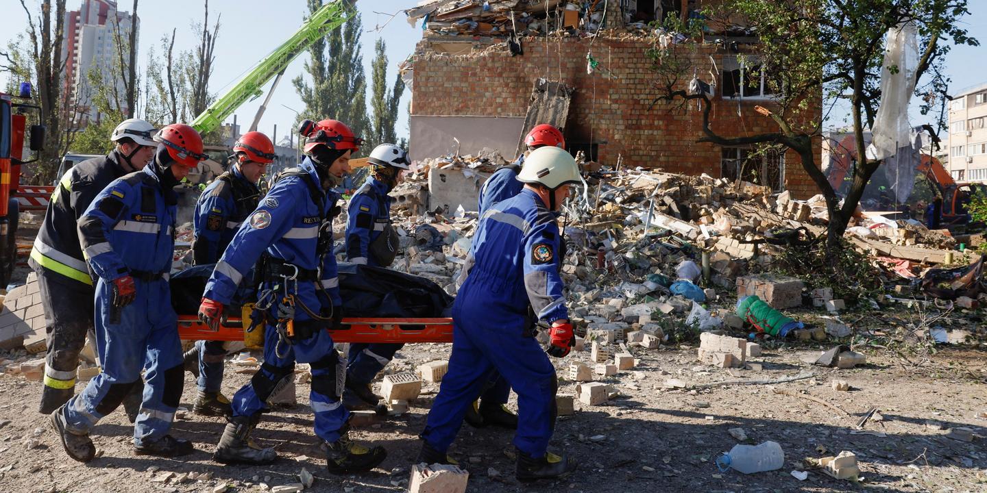 le bilan de l’attaque aérienne russe sur Kiev monte à 14 morts dont trois enfants