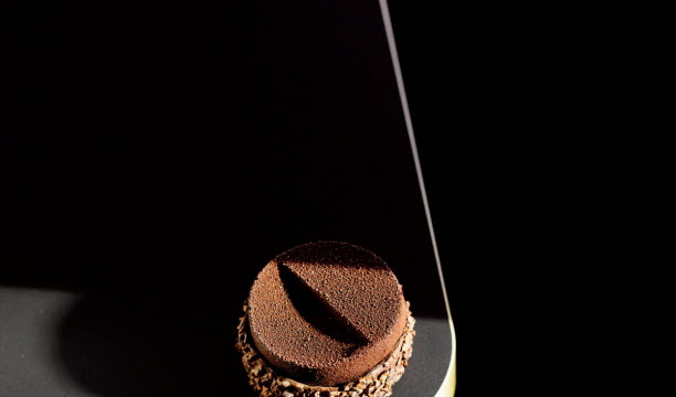 Des fèves soigneusement sélectionnées pour cette création au chocolat belle comme un bijou.   Photo DR