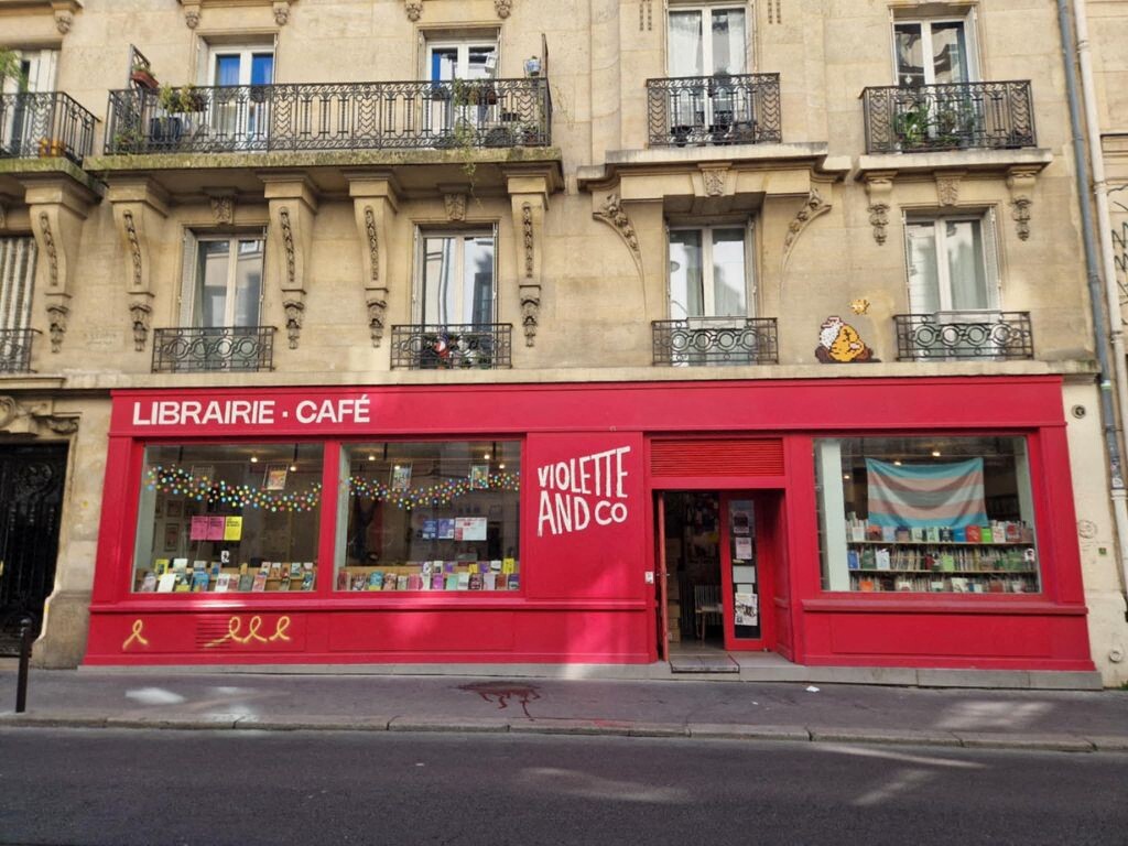 à Paris, la librairie Violette et Co attaquée pour des livres sur la Palestine