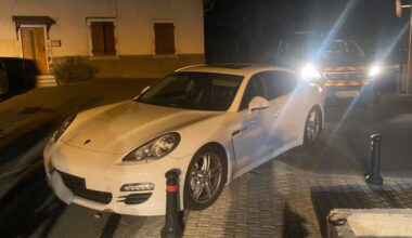 la course-poursuite se finit dans un village