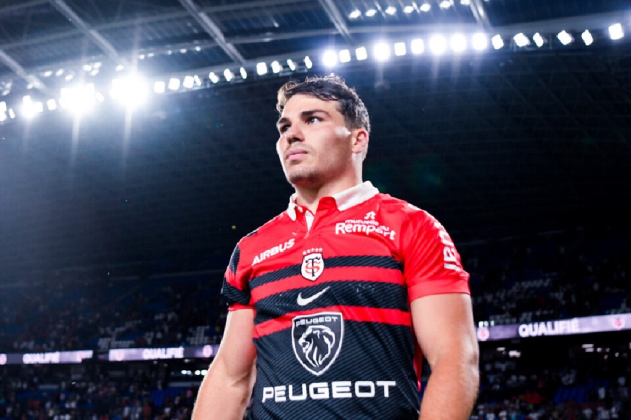 Antoine Dupont, véritable icône du rugby Français, va prolonger son contrat