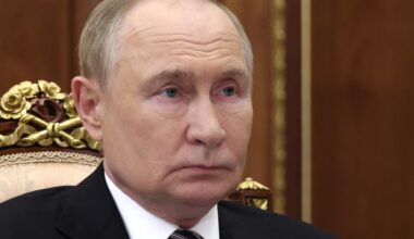 en proposant une rencontre Zelensky-Poutine à Moscou, la Russie emploie une « tactique dilatoire », estime l’ambassadeur de France à Kiev