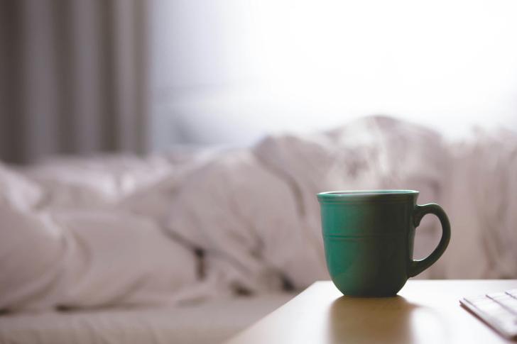 Boire un café le matin permettait de se sentir plus heureux et plus enthousiaste.