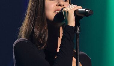 "Il faut toujours avoir une excuse” : Cette grande chanteuse française balance sur le tabou de l’alcool