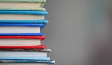 voici le top 5 des livres incontournables parus au format poche cette année