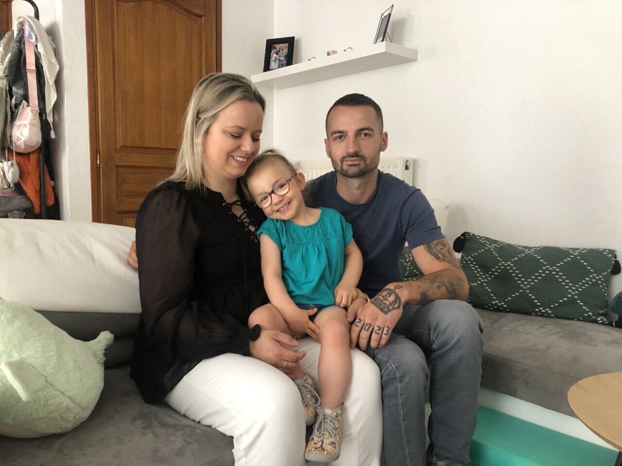 Atteinte de paralysie cérébrale à 2 ans et demi, Octavia a besoin d'aide