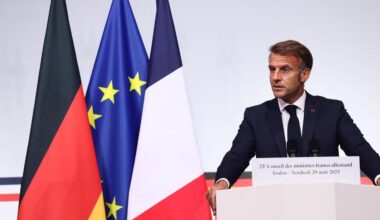 si Vladimir Poutine ne rencontre pas Volodymyr Zelensky d’ici à lundi, il se « sera joué » de Donald Trump, estime Emmanuel Macron