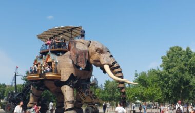 en panne, l'Éléphant des Machines de l'île ne peut pas voyager