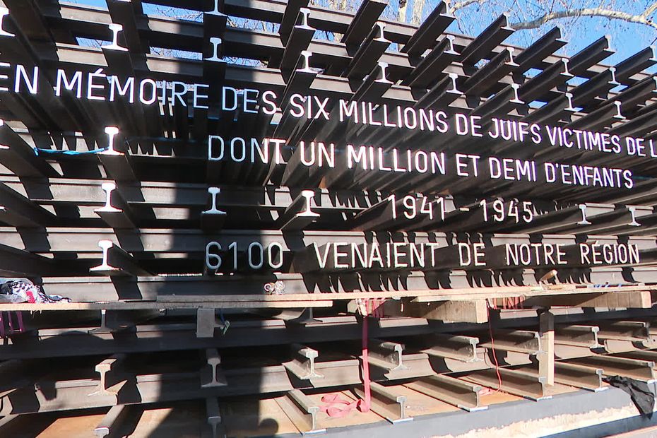 "Un acte intolérable", le mémorial Shoah vandalisé, le maire de Lyon condamne