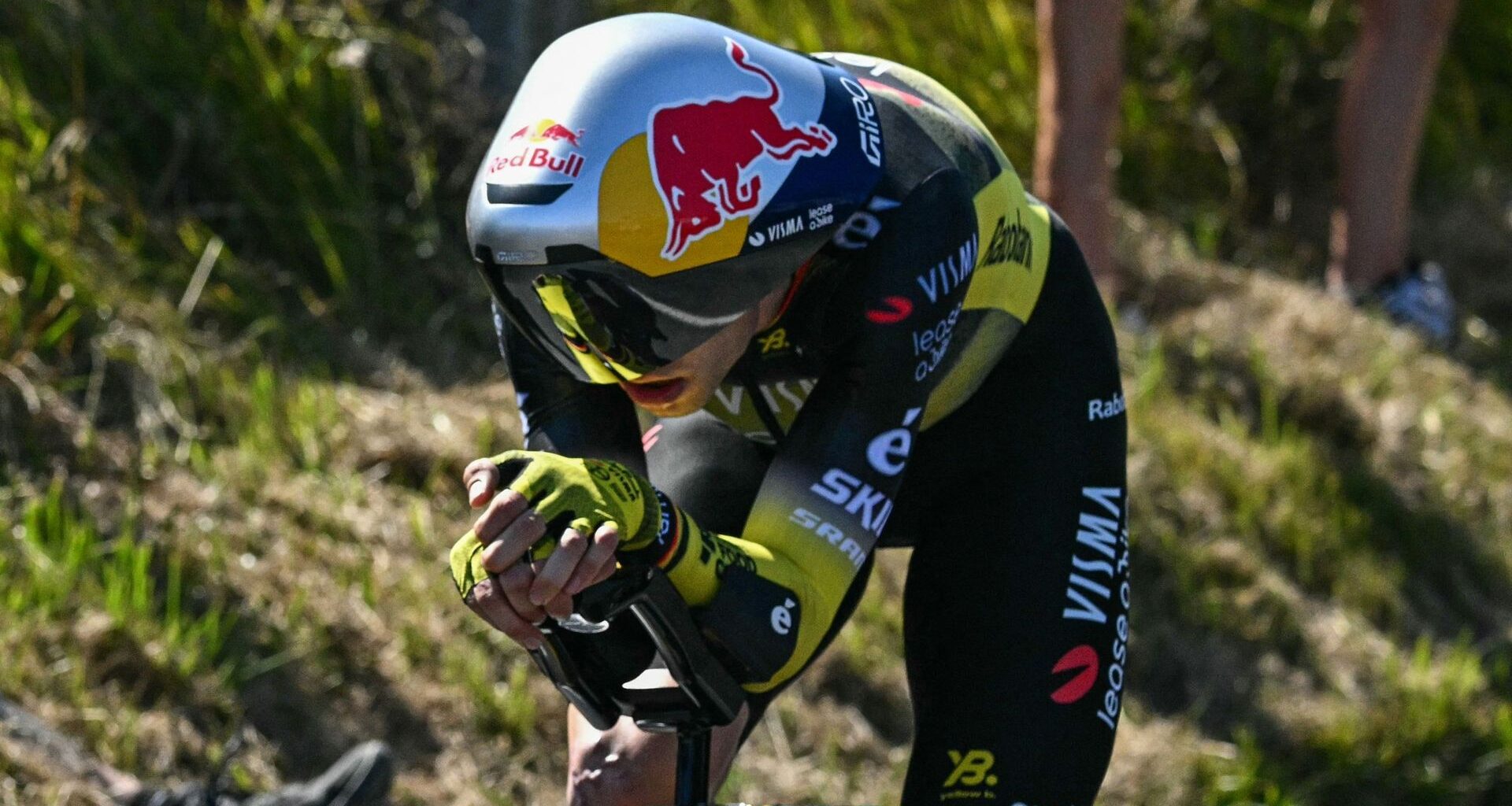 Wout van Aert 5e du prologue du Tour d'Allemagne malgré une chute durant la reconnaissance : 'Cela a impacté ma confiance'