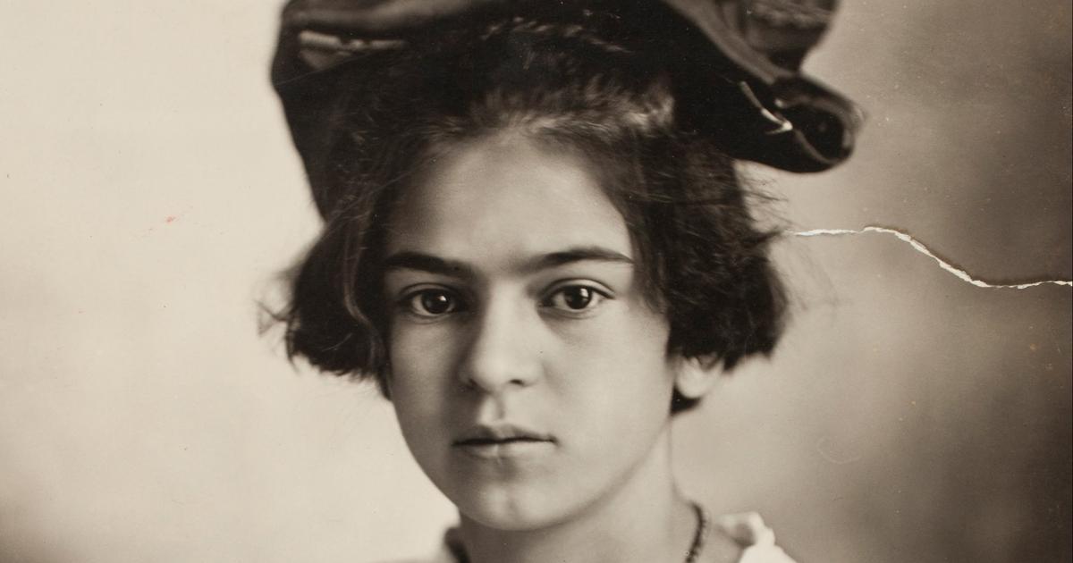 Artiste mexicaine, étudiante érudite... Frida Kahlo, la fillette moquée puis sauvée par la peinture