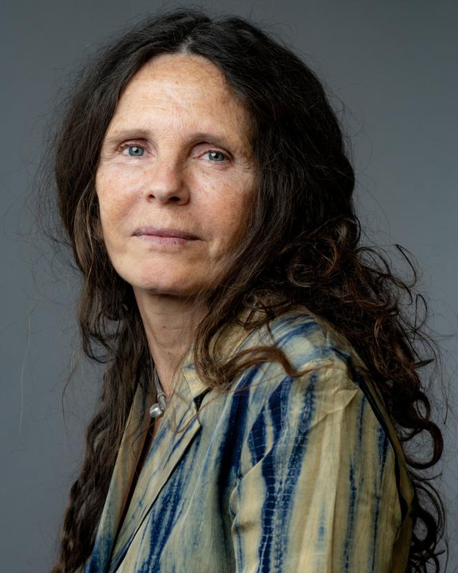 L’écrivaine Catherine Girard, à Paris, en avril 2025.