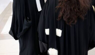 Après la mort d’un bébé de quatre mois, la mère remise en liberté
