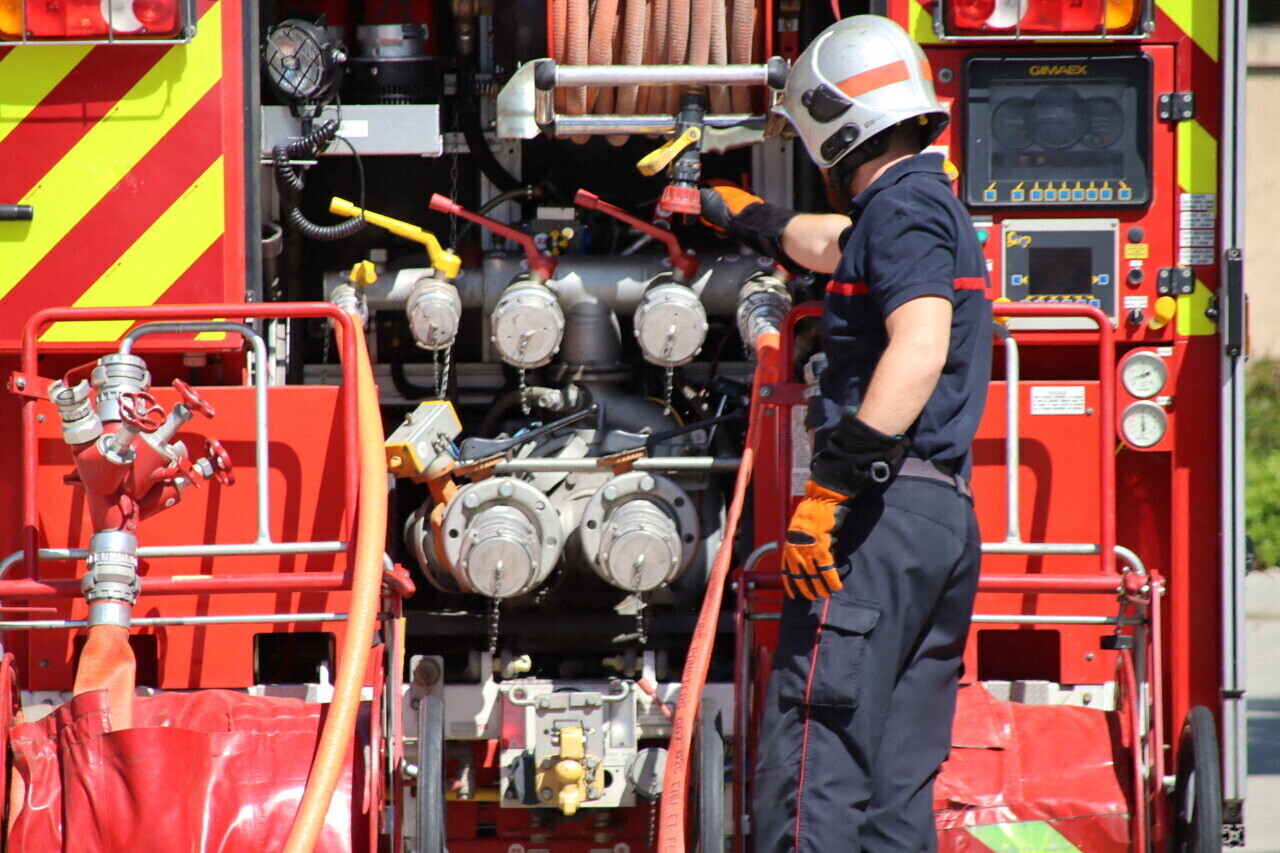une aire d’autoroute évacuée et fermée pendant cinq heures sur l’A61