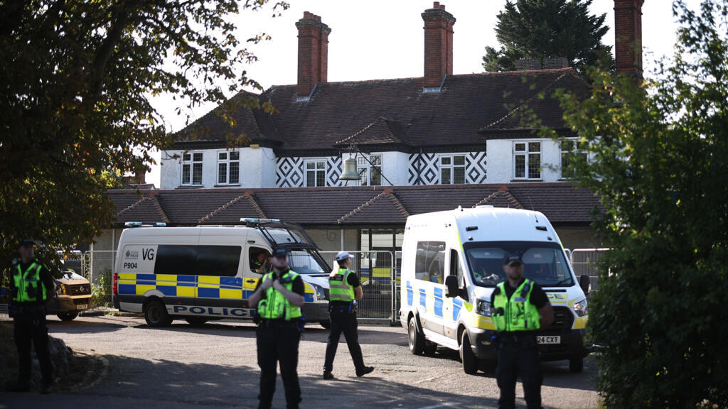 la ville d'Epping parvient à empêcher l'hébergement de demandeurs d'asile dans un hôtel