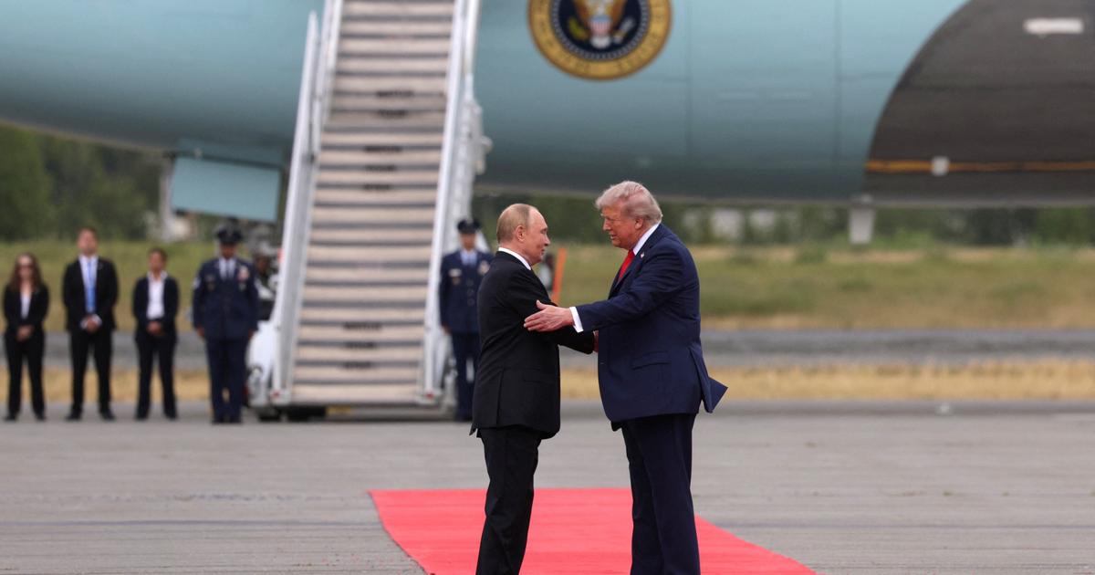 le président américain a offert à son homologue russe un retour très chorégraphié sur la scène diplomatique