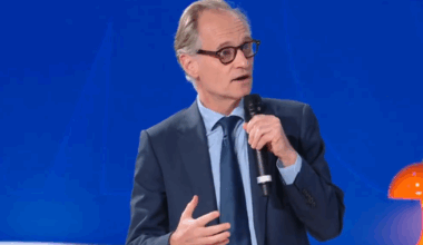 Fabien Namias répond aux critiques des téléspectateurs de BFMTV sur le bandeau