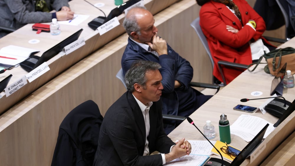Sébastien Barles se rapproche un peu plus de LFI