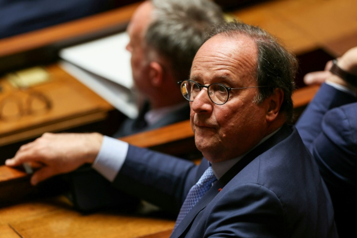 Budget: Hollande hostile "à une censure immédiate" de Bayrou s'il négocie la répartition des efforts - 25/08/2025 à 10:02