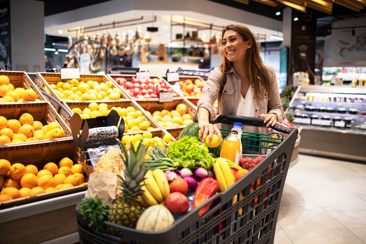 Ce fruit adoré des Français pendant l'été est en tête des plus pollués aux pesticides, selon un rapport alarmant