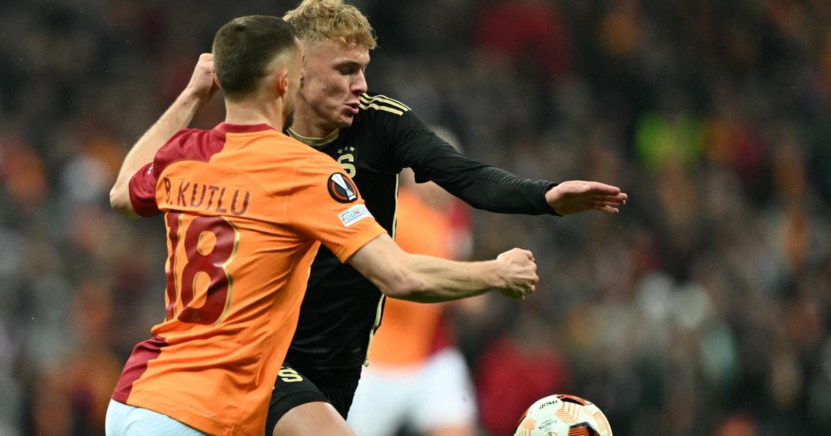 l'espoir tchèque Karabec prêté à Lyon