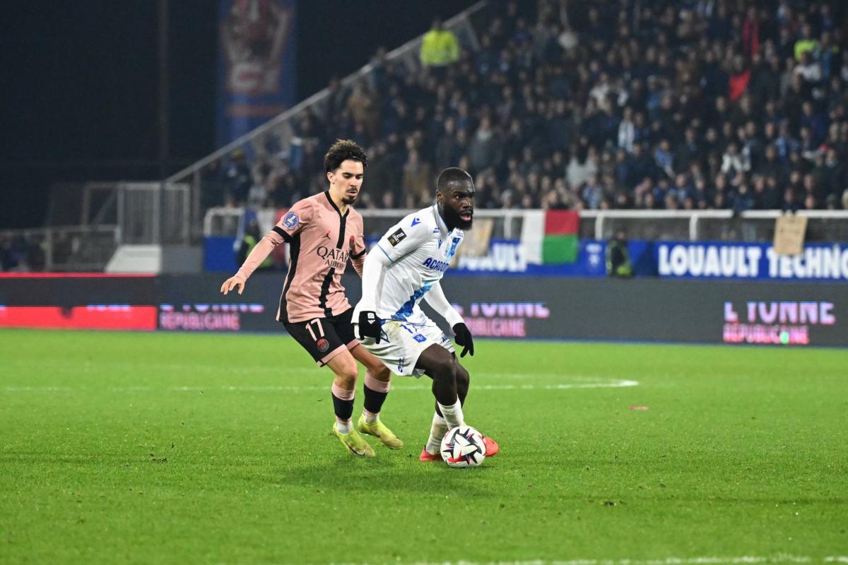 Auxerre refuse une première offre de Nice pour Lassine Sinayoko