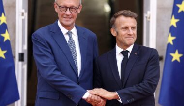 À Toulon, Emmanuel Macron et Friedrich Merz scellent leur amitié