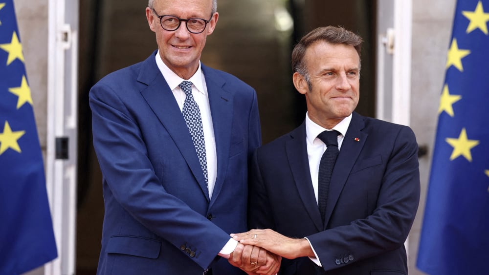 À Toulon, Emmanuel Macron et Friedrich Merz scellent leur amitié