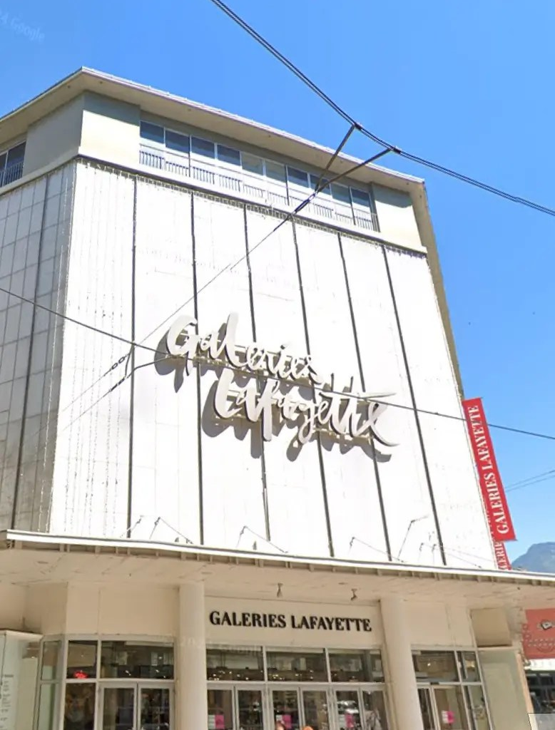 LA MUNICIPALITÉ VEUT SUPPRIMER UN "GHETTO DE RICHES" ?