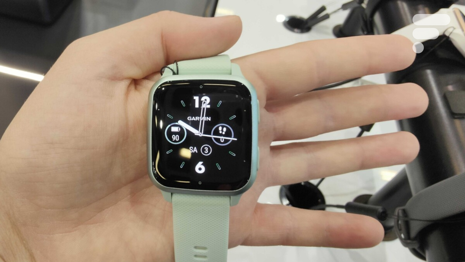 cette montre connectée à moitié prix est le bon deal pour les amateurs de sport avec un petit budget