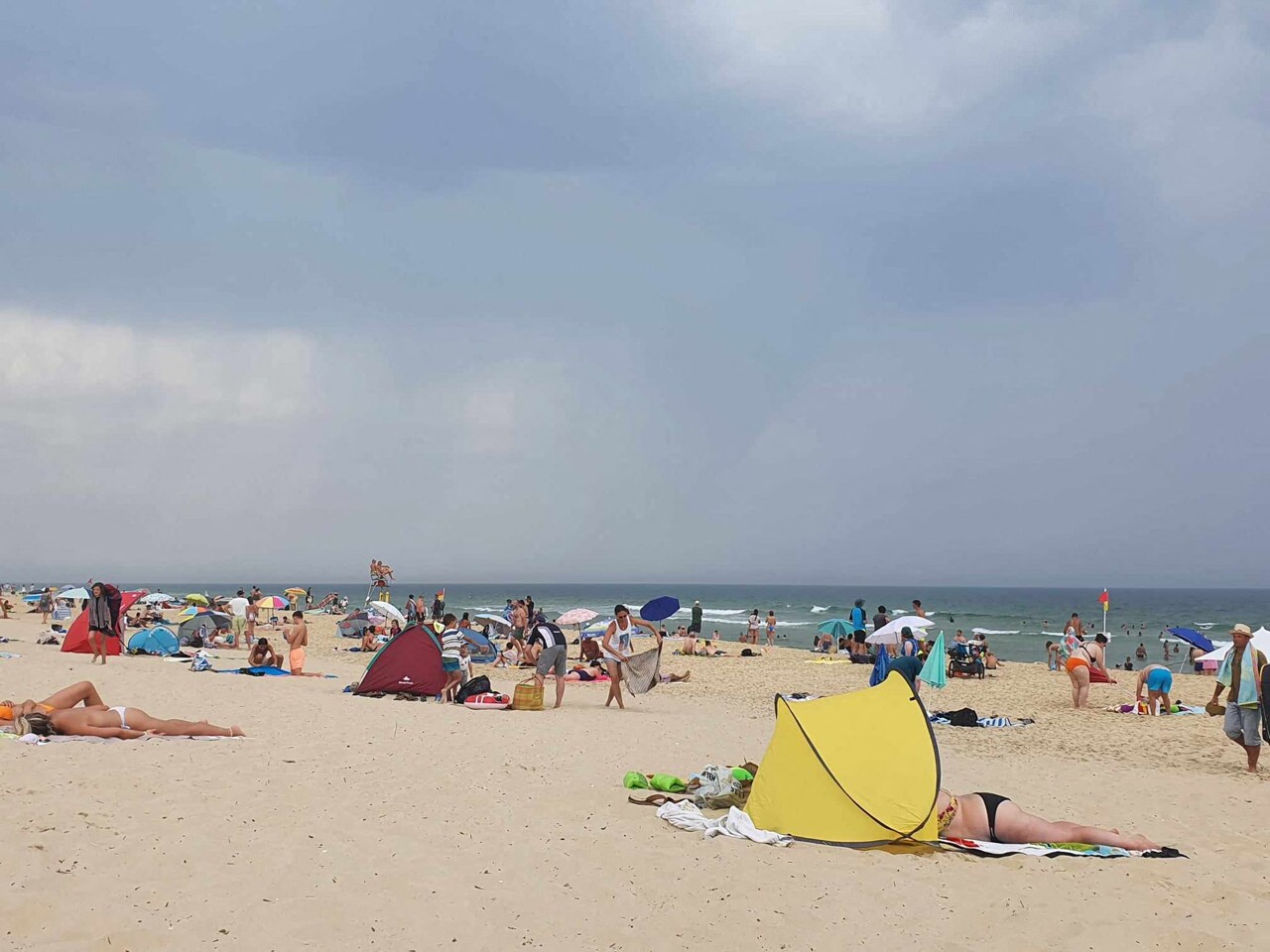 Malgré la canicule, le préfet de la Gironde déconseille fortement la baignade à l'océan