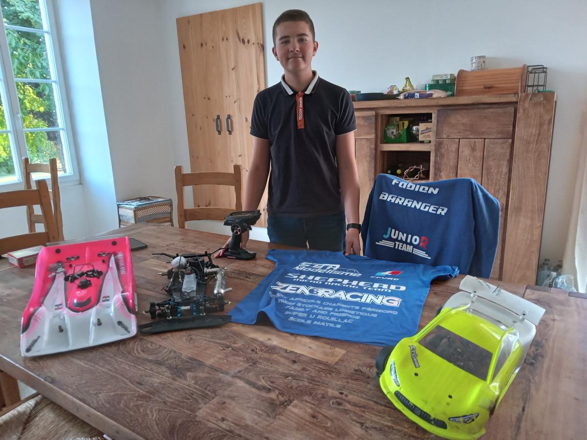Un jeune pilote charentais de sport mécanique à échelle réduite vise les championnats d’Europe junior
