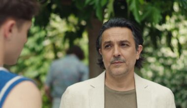 Olivier Sitruk (Étienne Castelmont) quitte la série ce vendredi 8 août 2025.... Reverra-t-on son personnage ? L'acteur répond !
