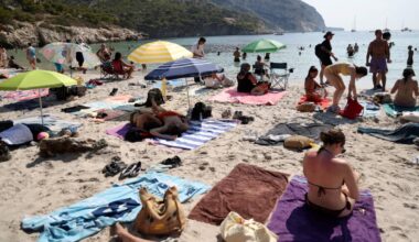 les CRS efficaces face à la délinquance qui polluait la plage