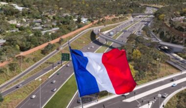 Le plus grand constructeur du monde occidental est français et il continue son insolente expansion en Australie avec un projet à 450 millions d’euros