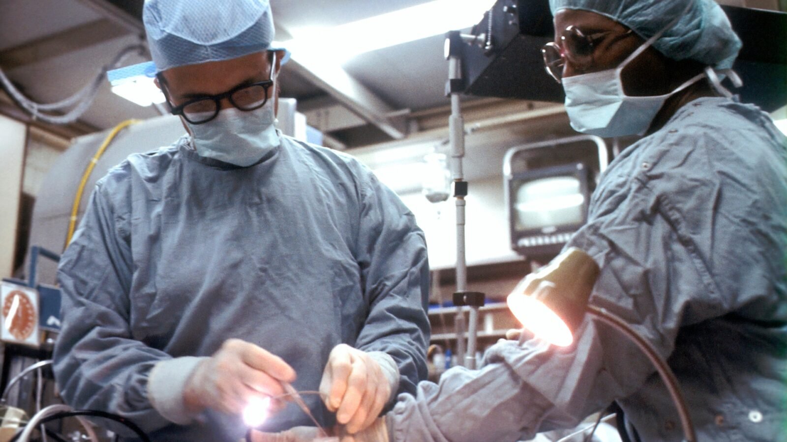 L'IA ferait perdre la main aux médecins