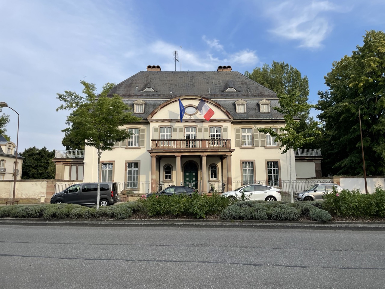 l’histoire oubliée de la Villa Oppenheimer, entre guerres et Europe