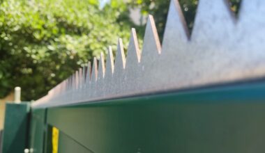 Public ou privé ? Dans le carré d'or marseillais, le mystérieux statut d'une avenue fermée