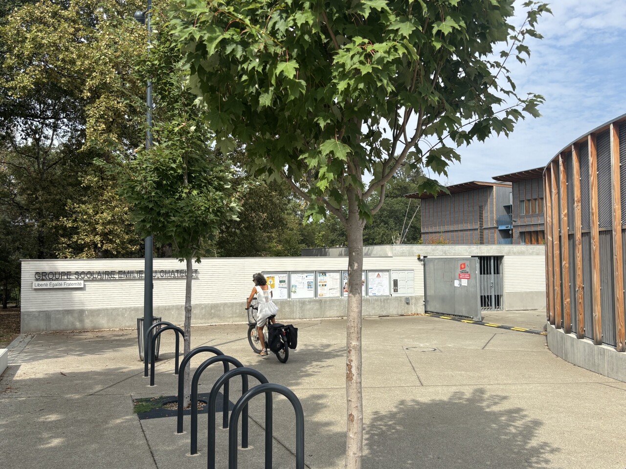 Toulouse. Pourquoi la police a-t-elle été appelée "une centaine" de fois devant les écoles cette année ?