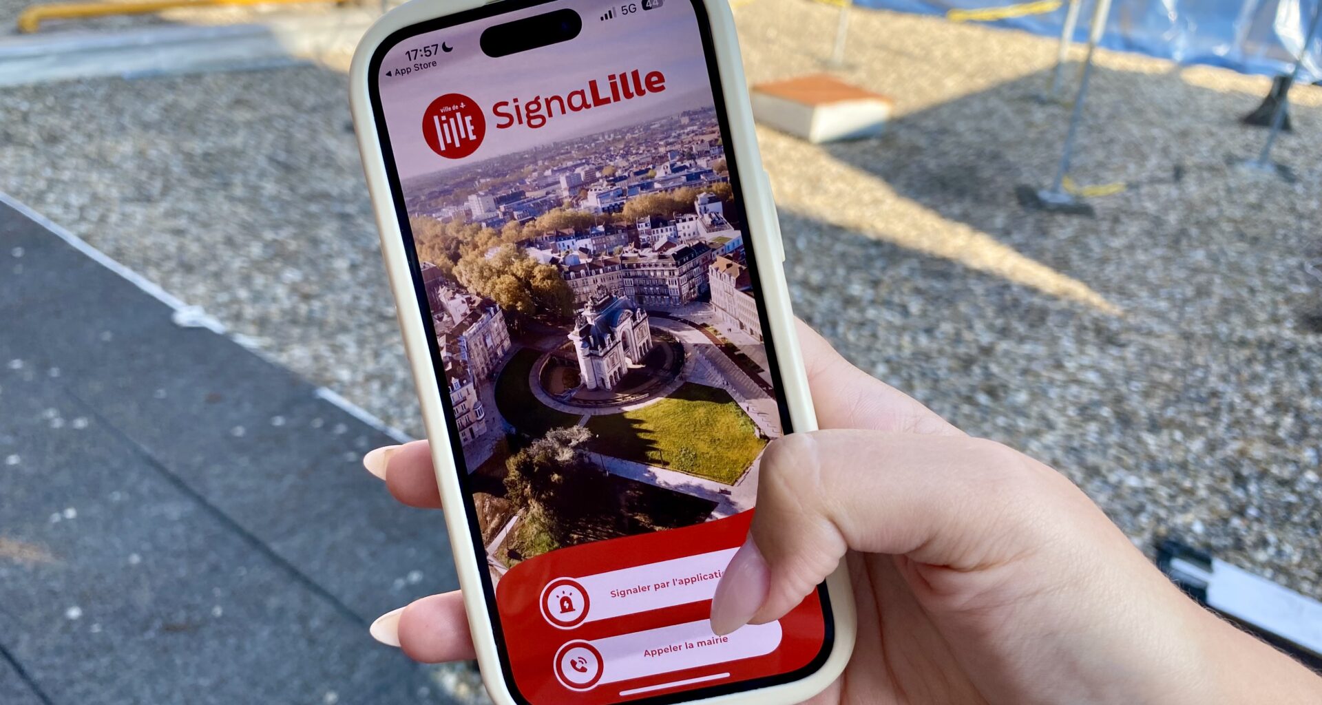 Lille lance SignaLille : l’application citoyenne pour signaler les problèmes urbains et améliorer la ville - 21/08/2025