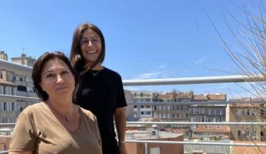 Sandra, chargée de clientèle, en première ligne face à la détresse