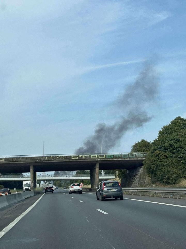 c'est quoi ce panache de fumée aperçu sur la rocade ?