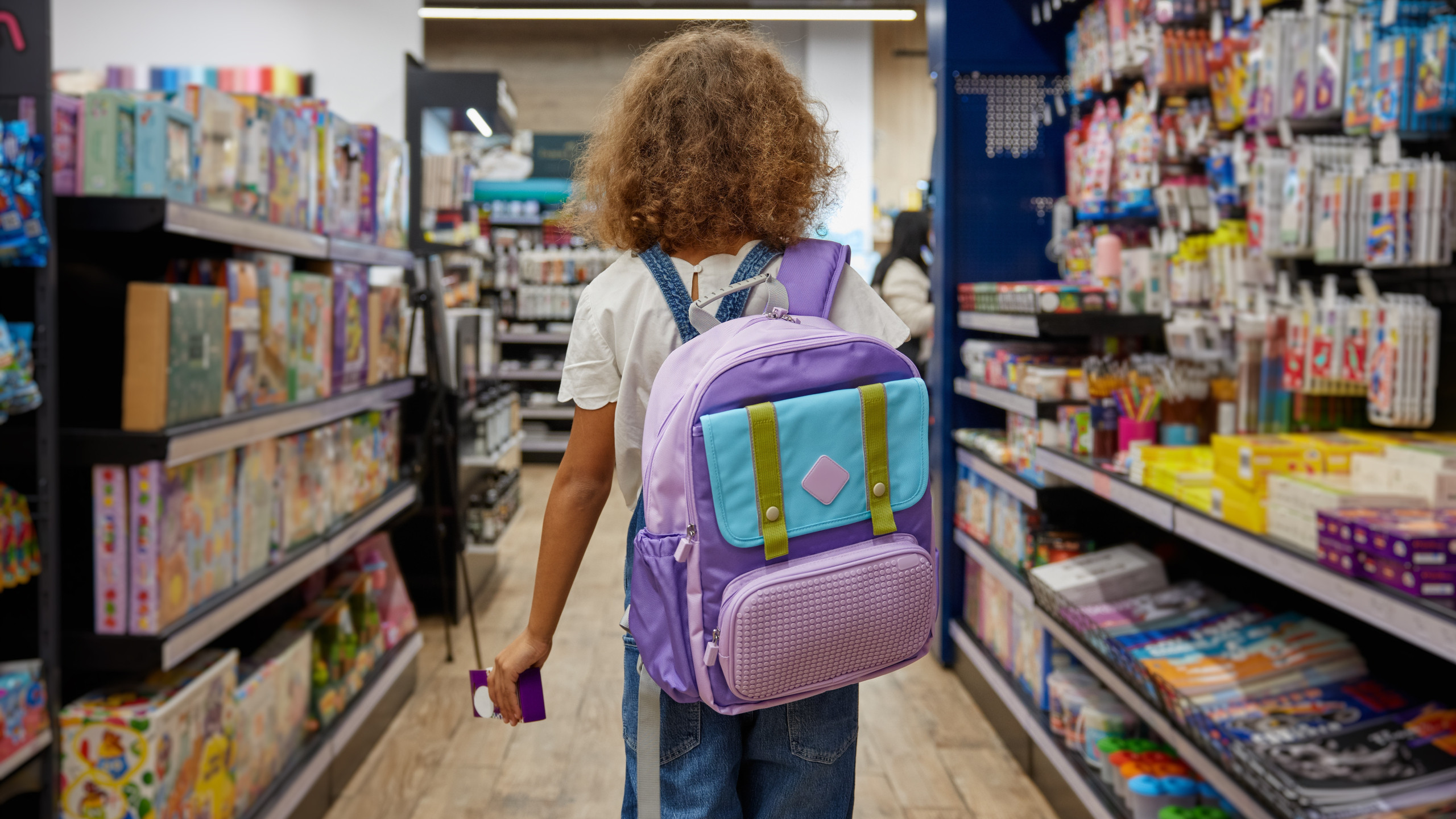 © Shutterstock - En Île-de-France, 516 000 familles bénéficient de l’allocation de rentrée scolaire. La Seine-Saint-Denis concentre les taux d’aide les plus élevés.