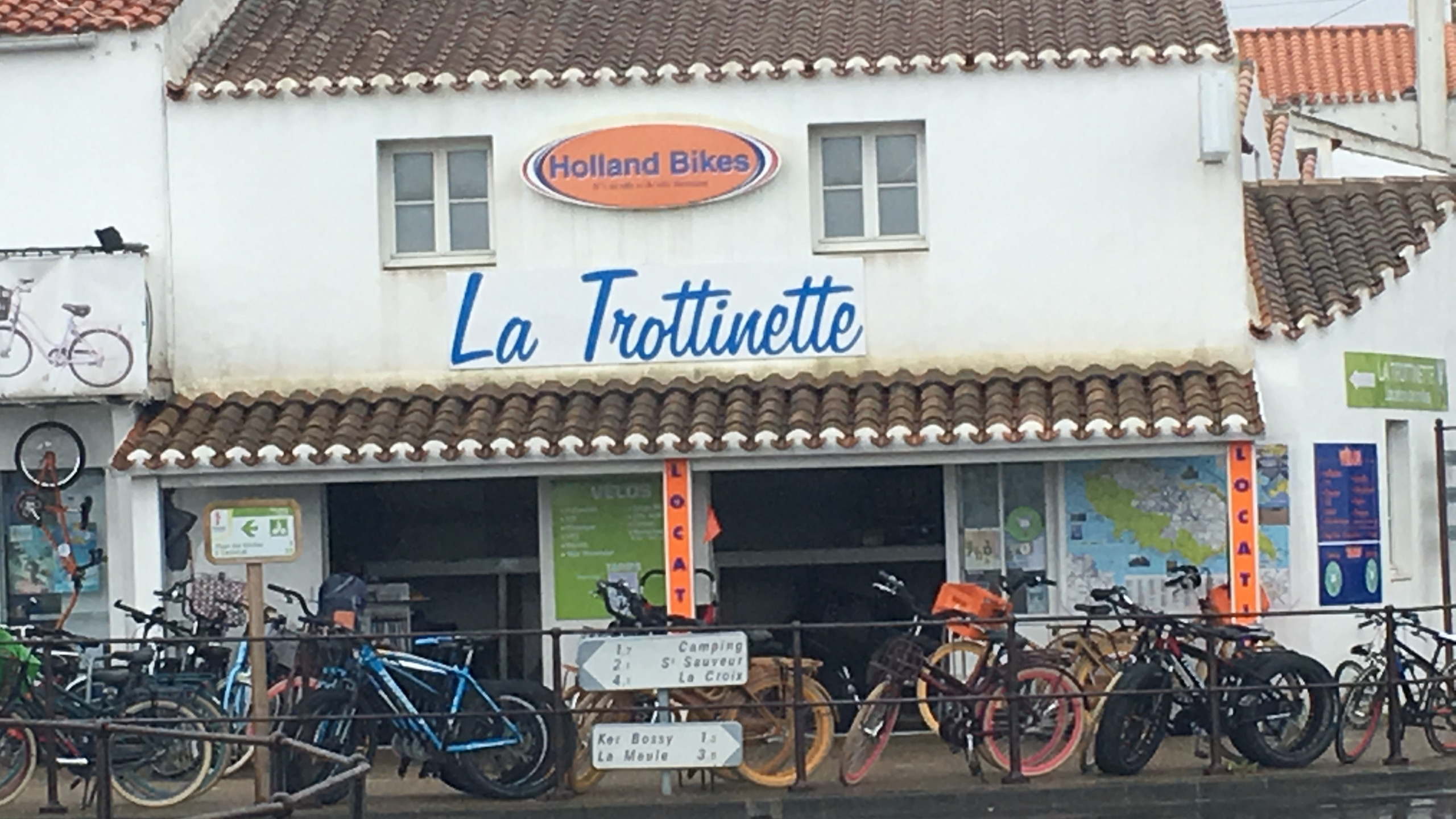 © DR - En période estivale, vélos et trottinettes sont très prisés, mais certains s'affranchissent allègrement des règles du Code de la route.