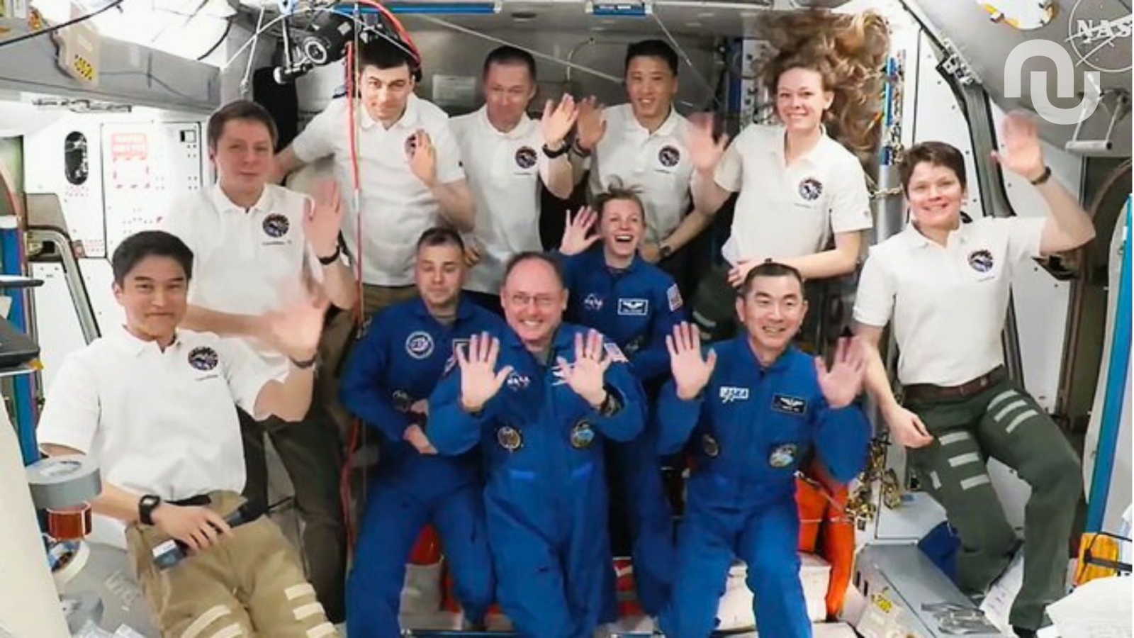 Les 4 astronautes partis avec une fusée SpaceX ont rejoint l'ISS, suivez leur entrée en direct