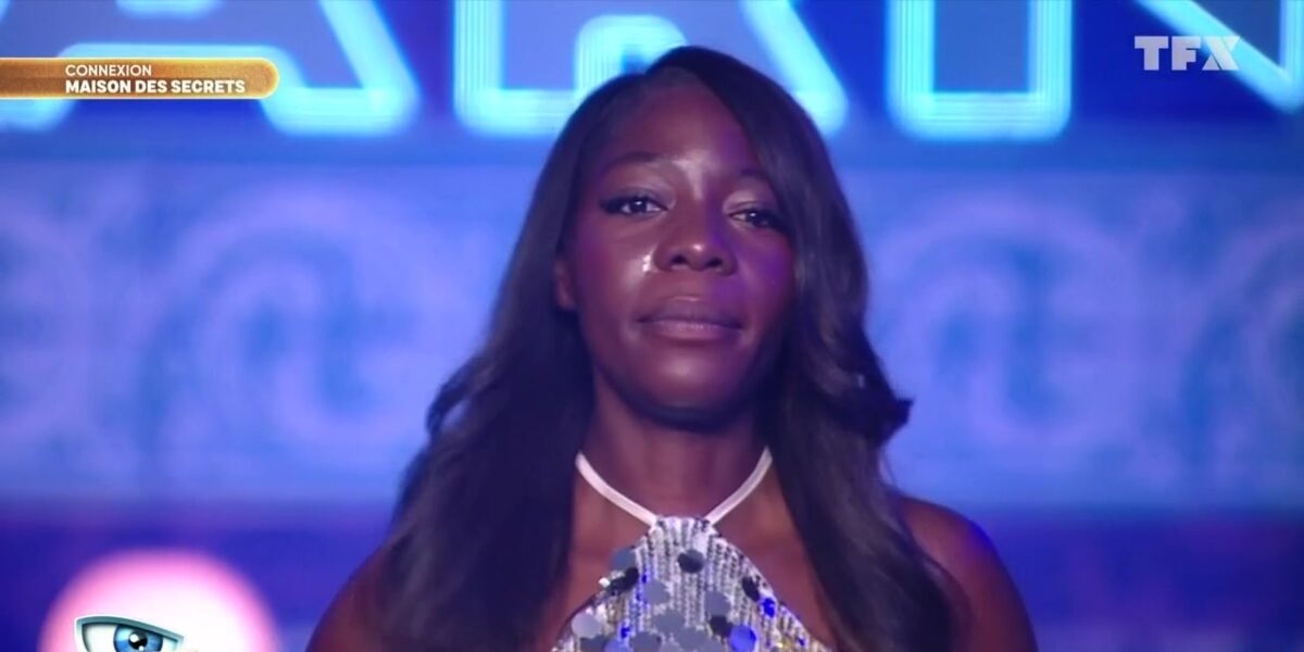 En larmes, Romy (Secret Story) adresse un message bouleversant à l'adolescente qu'elle était, harcelée à cause de son secret